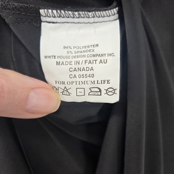 Sympli the best black A symmetrical cut out top  size 6 - Picture 5 of 6